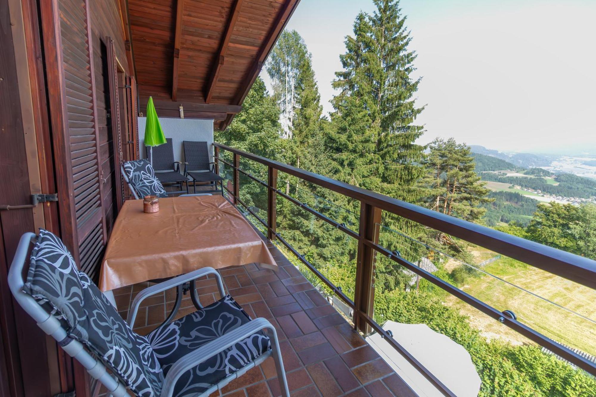 Landhaus Karawankenblick Himmelberg Chambre photo